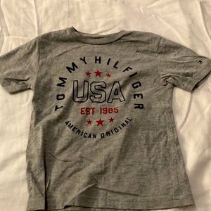 Tommy Hilfiger Est 1985 shirt